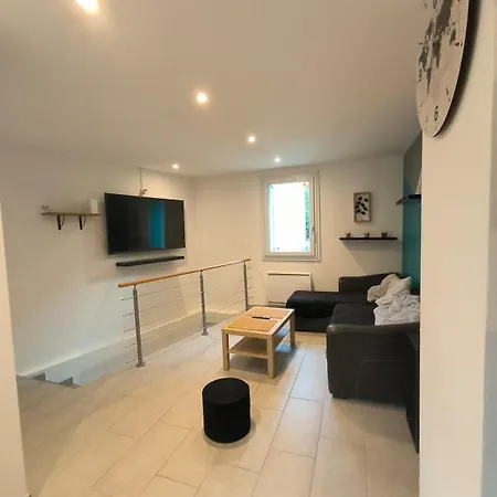 Charmante Maison De Village Holiday home Suze-la-Rousse